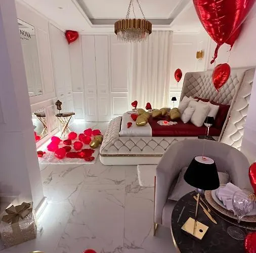 Casanova Luxury Bed & Breakfast 4*